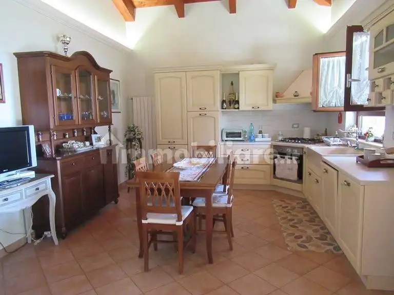 Casa indipendente in vendita a Pianella