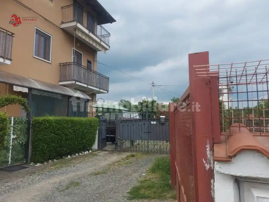 Appartamento in vendita a San Carlo Canavese