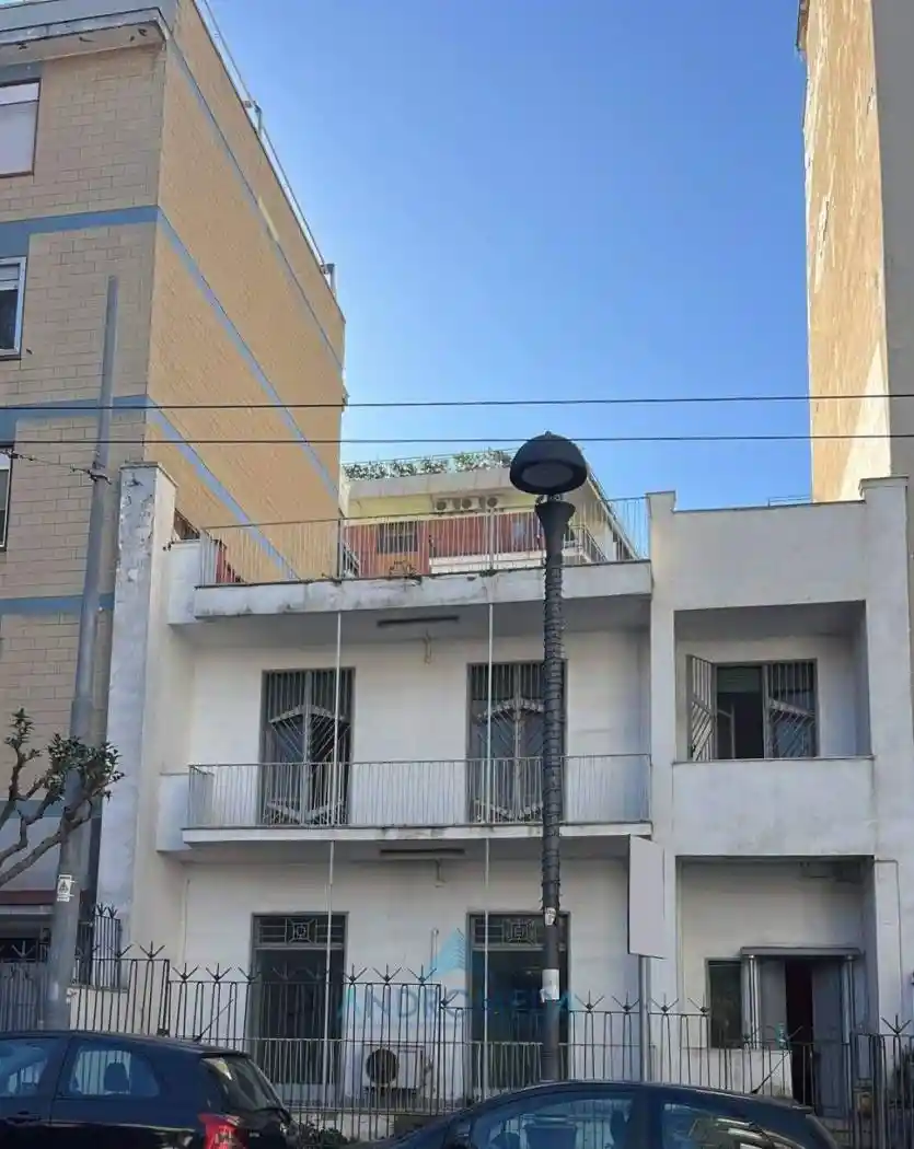 Palazzo - Edificio - foto 2