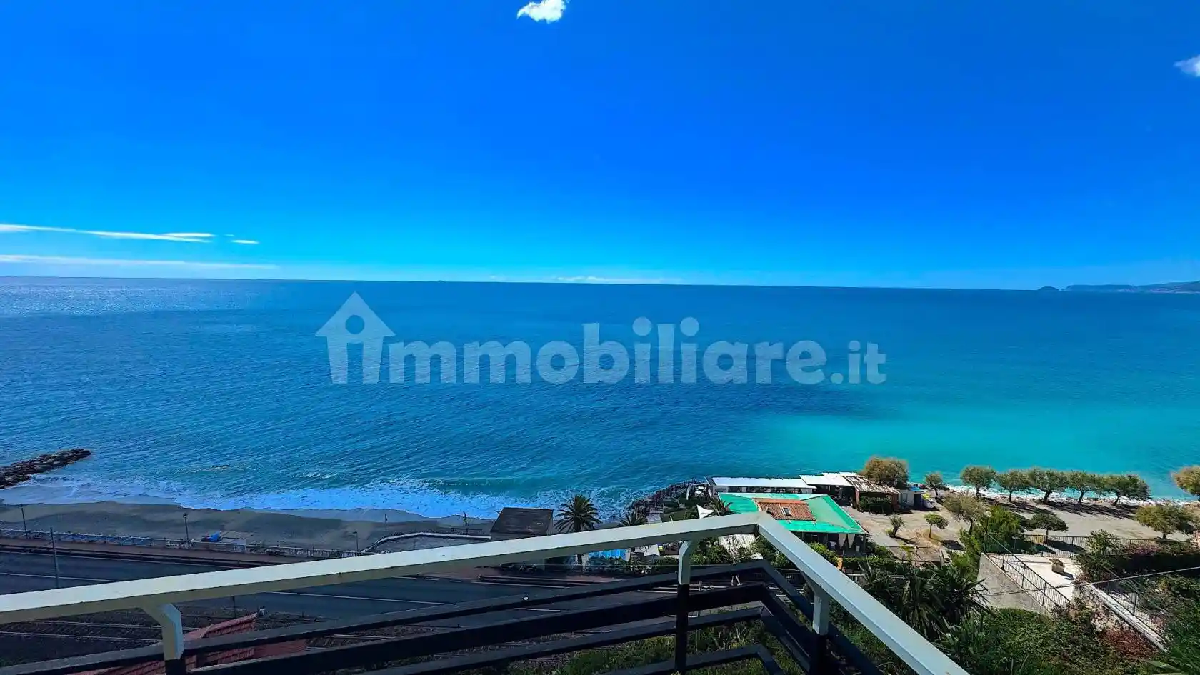 Appartamento in vendita a Borgio Verezzi