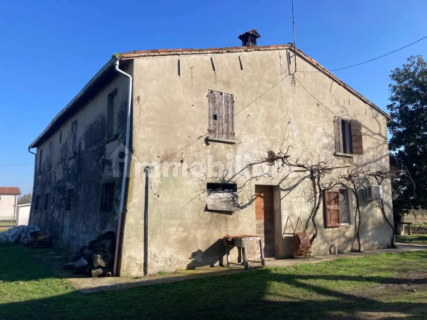 Rustico - Casale in vendita a Forlì