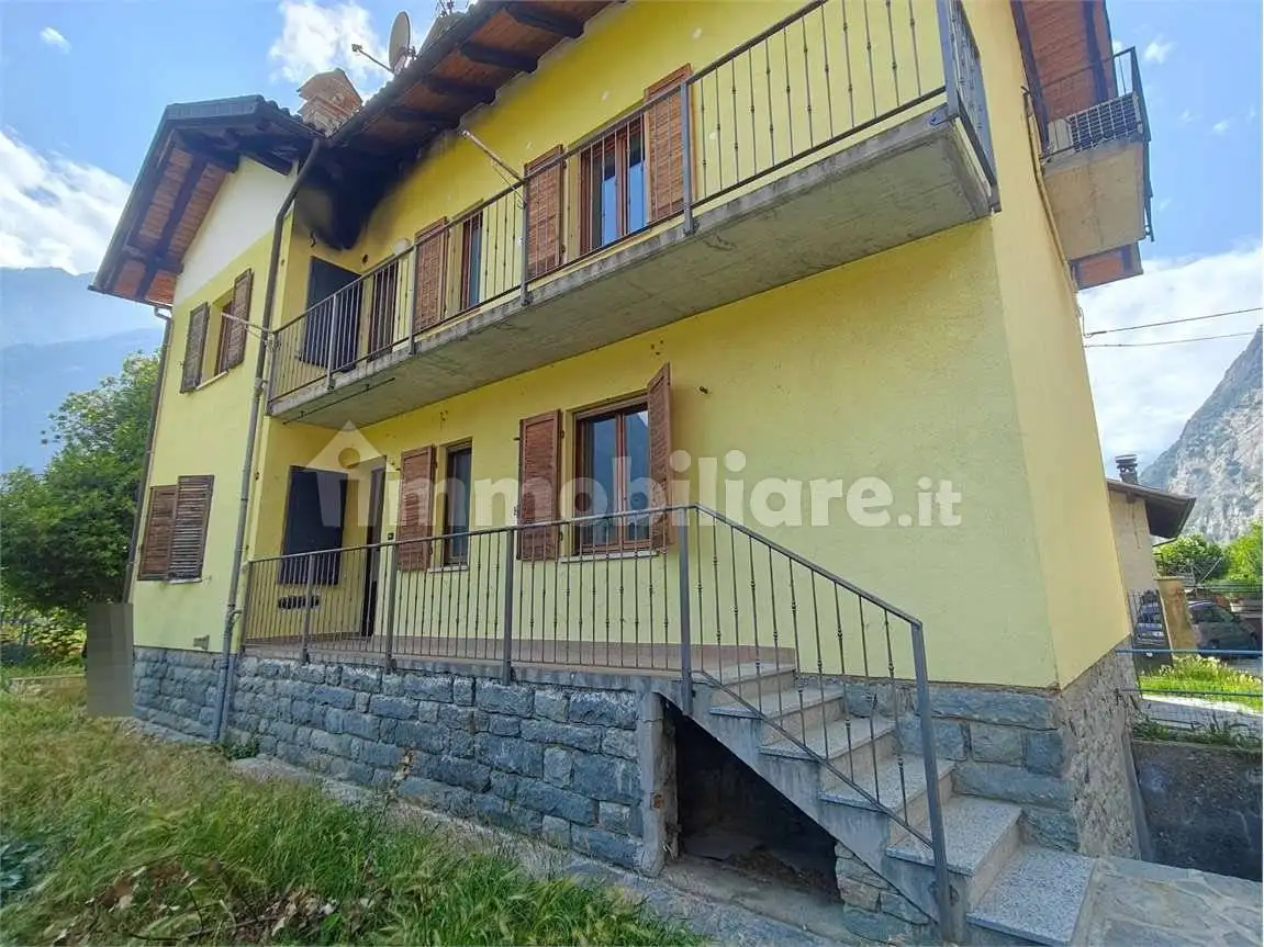 Villa bifamiliare frazione, Centro, Arnad - foto 3