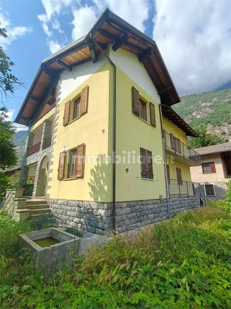 Villa bifamiliare frazione, Centro, Arnad - foto 4