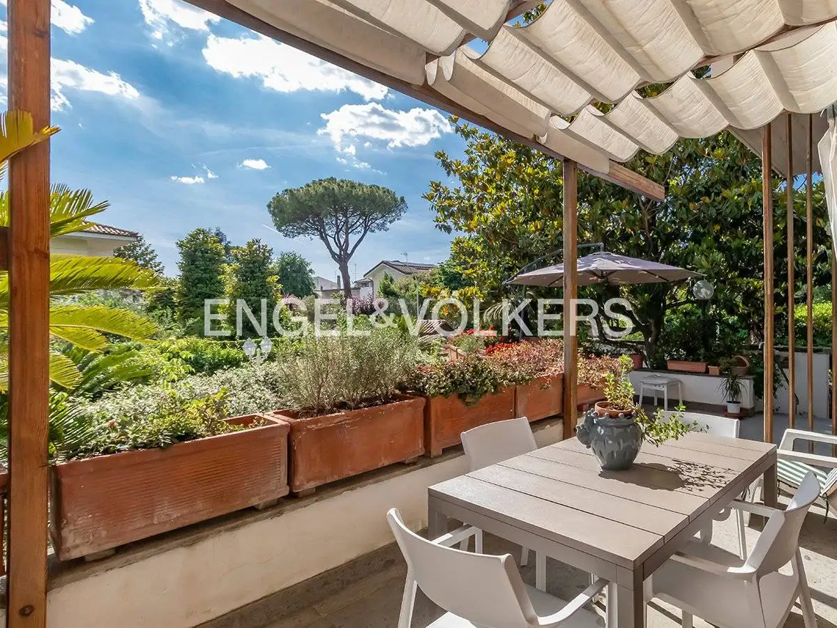 Villa unifamiliare in vendita a Roma