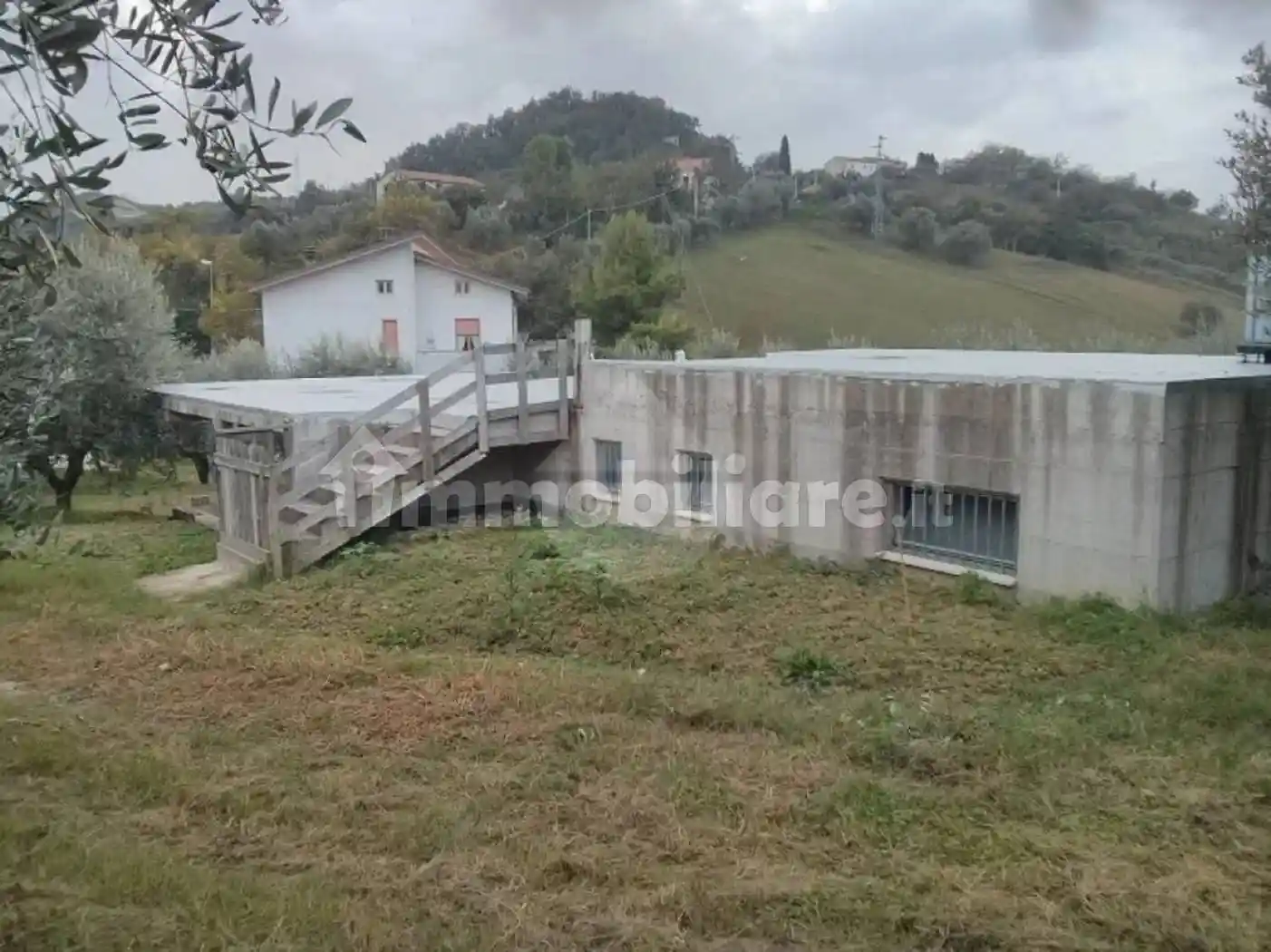 Villa in vendita a Cellino Attanasio