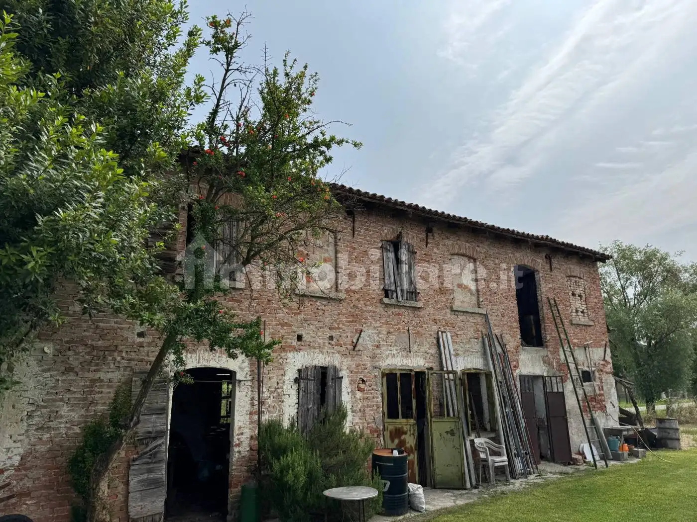 Rustico - Casale in vendita a Salgareda