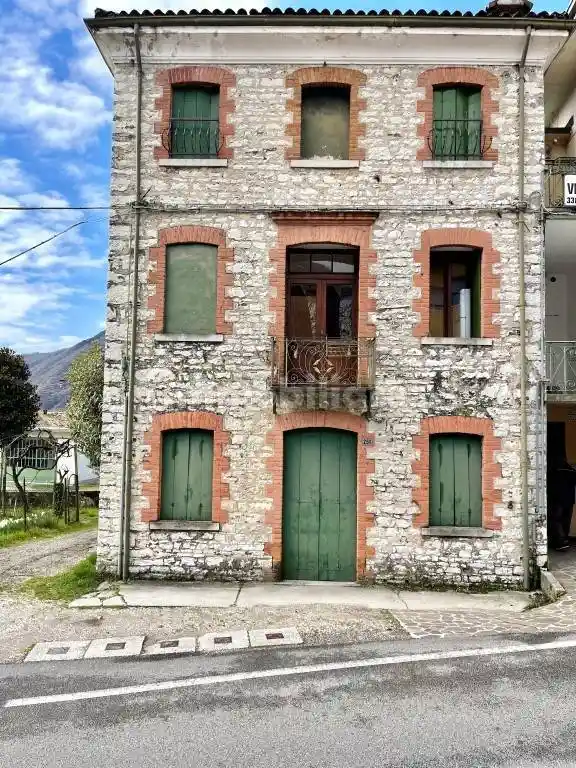 Trilocale buono stato, piano terra, Vidor - foto 2