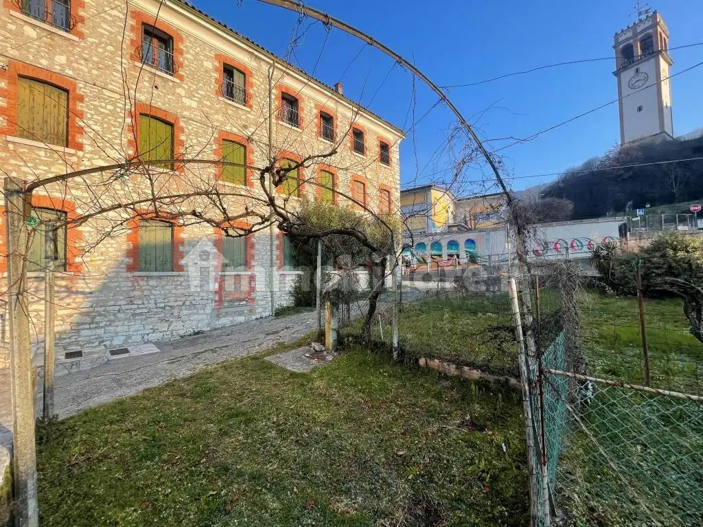 Appartamento in vendita a Valdobbiadene