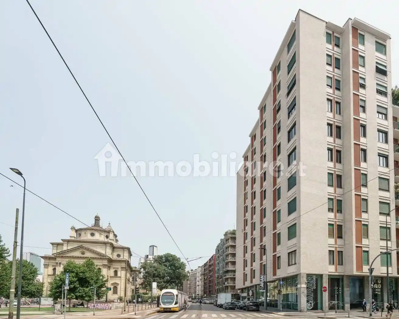 Appartamento ottimo stato, quinto piano, Centrale, Milano - foto 3