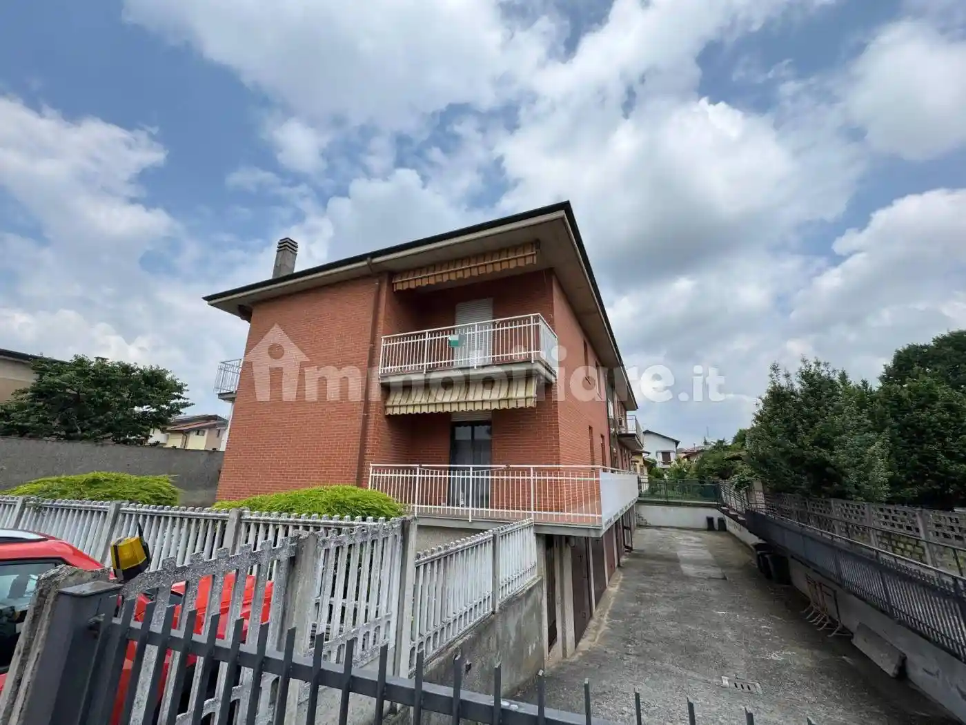Appartamento in vendita a Cairate