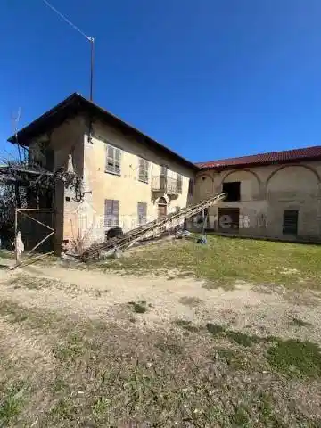 Rustico - Casale in vendita a Neive