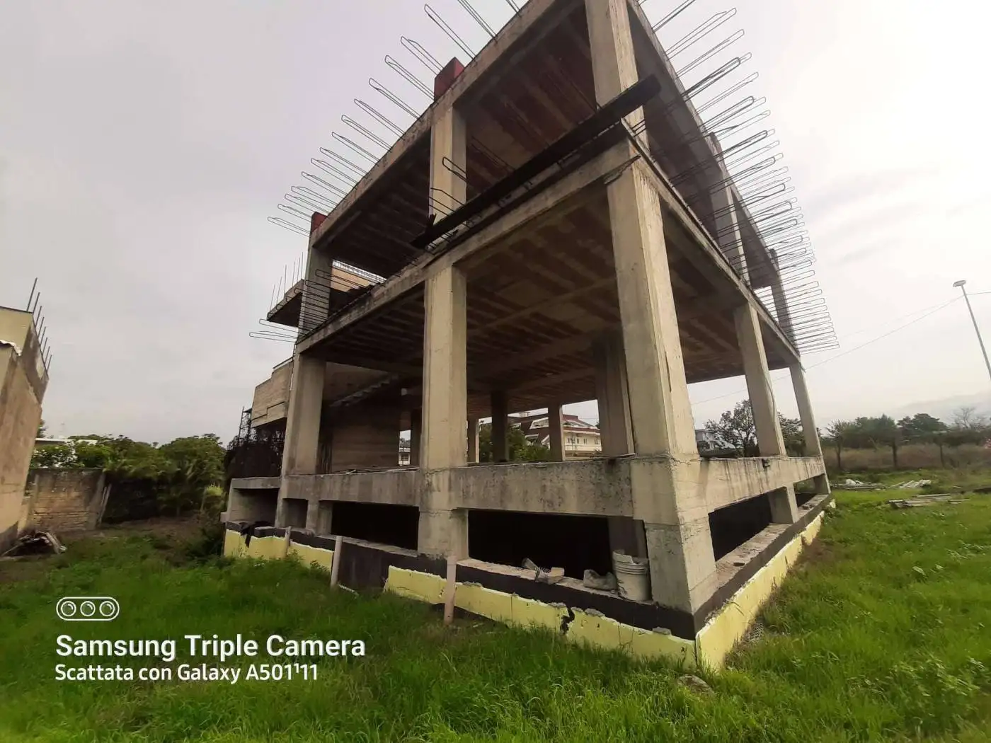 Palazzo - Edificio in vendita a Castello di Cisterna