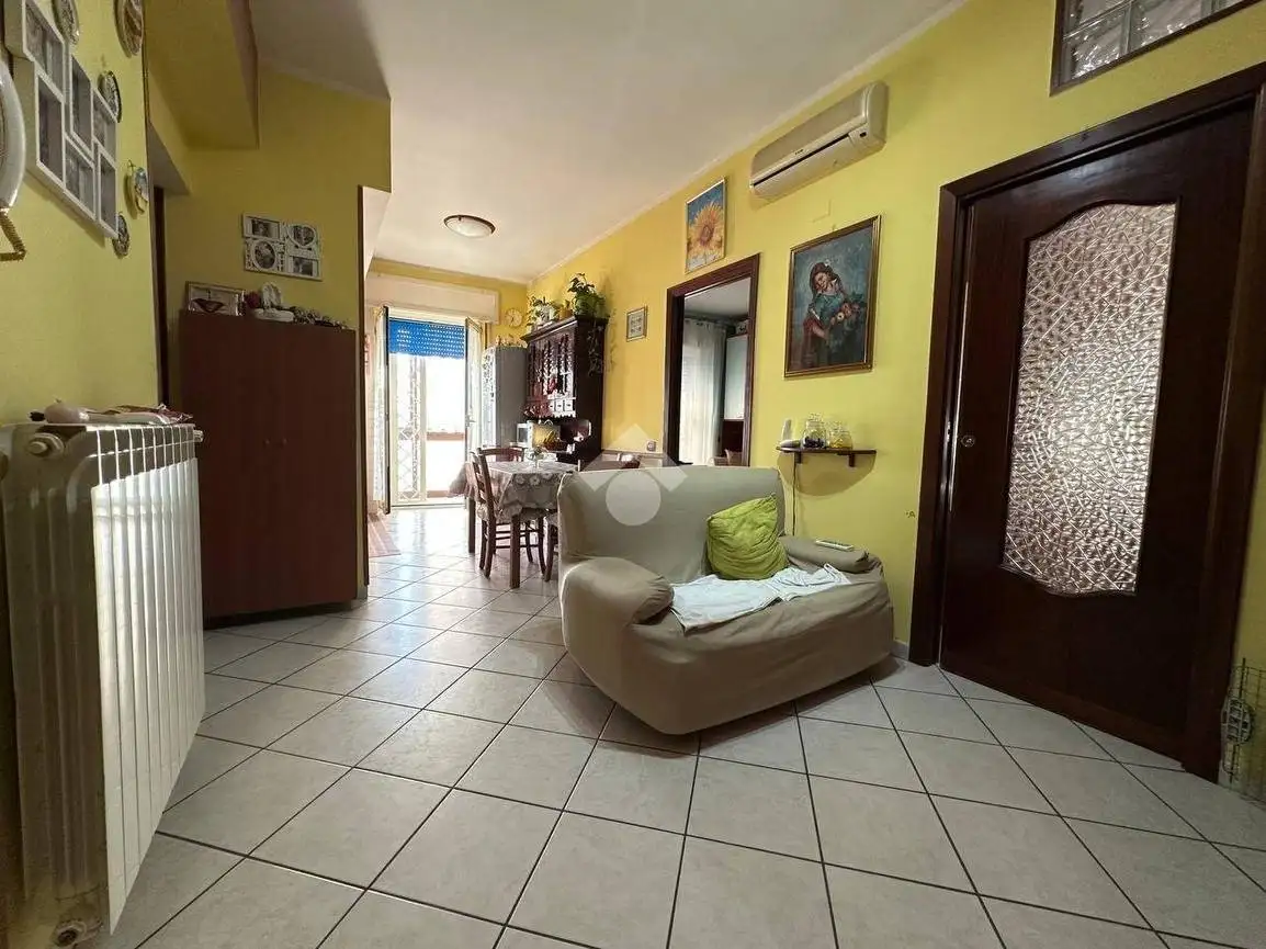 Appartamento in vendita a Napoli