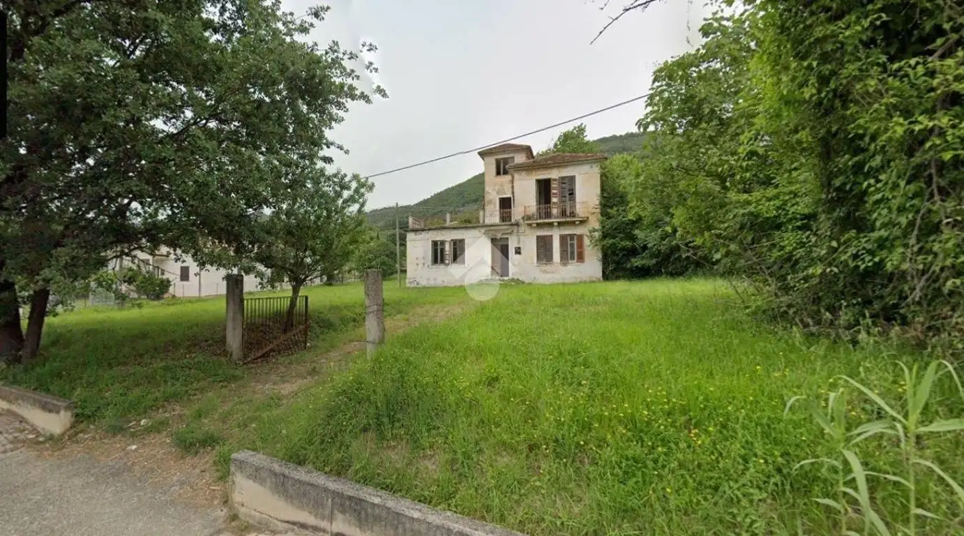 Casa colonica via Vandra, Ponte Tapino, Broccostella - foto 3
