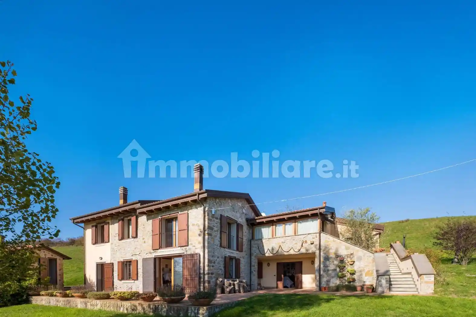 Villa in vendita a Valsamoggia