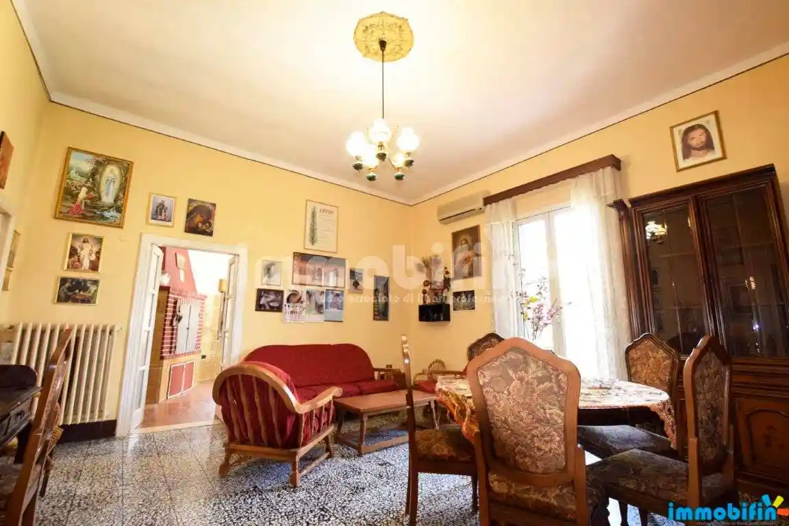 Appartamento in vendita a Oria