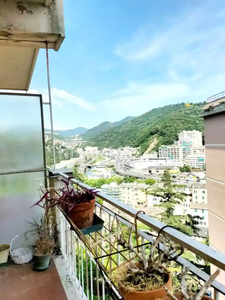 Appartamento in vendita a Genova