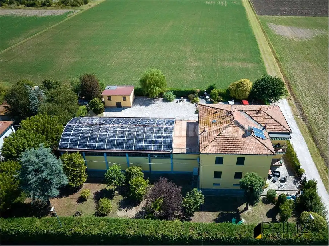 Casa indipendente in vendita a Medicina