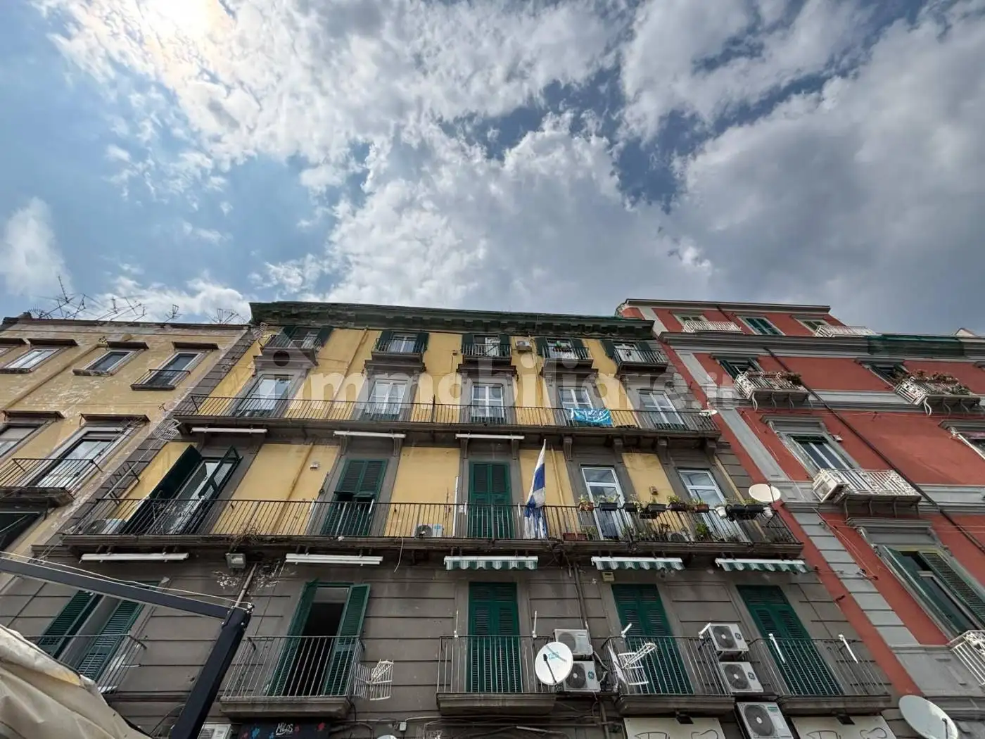 Appartamento in vendita a Napoli