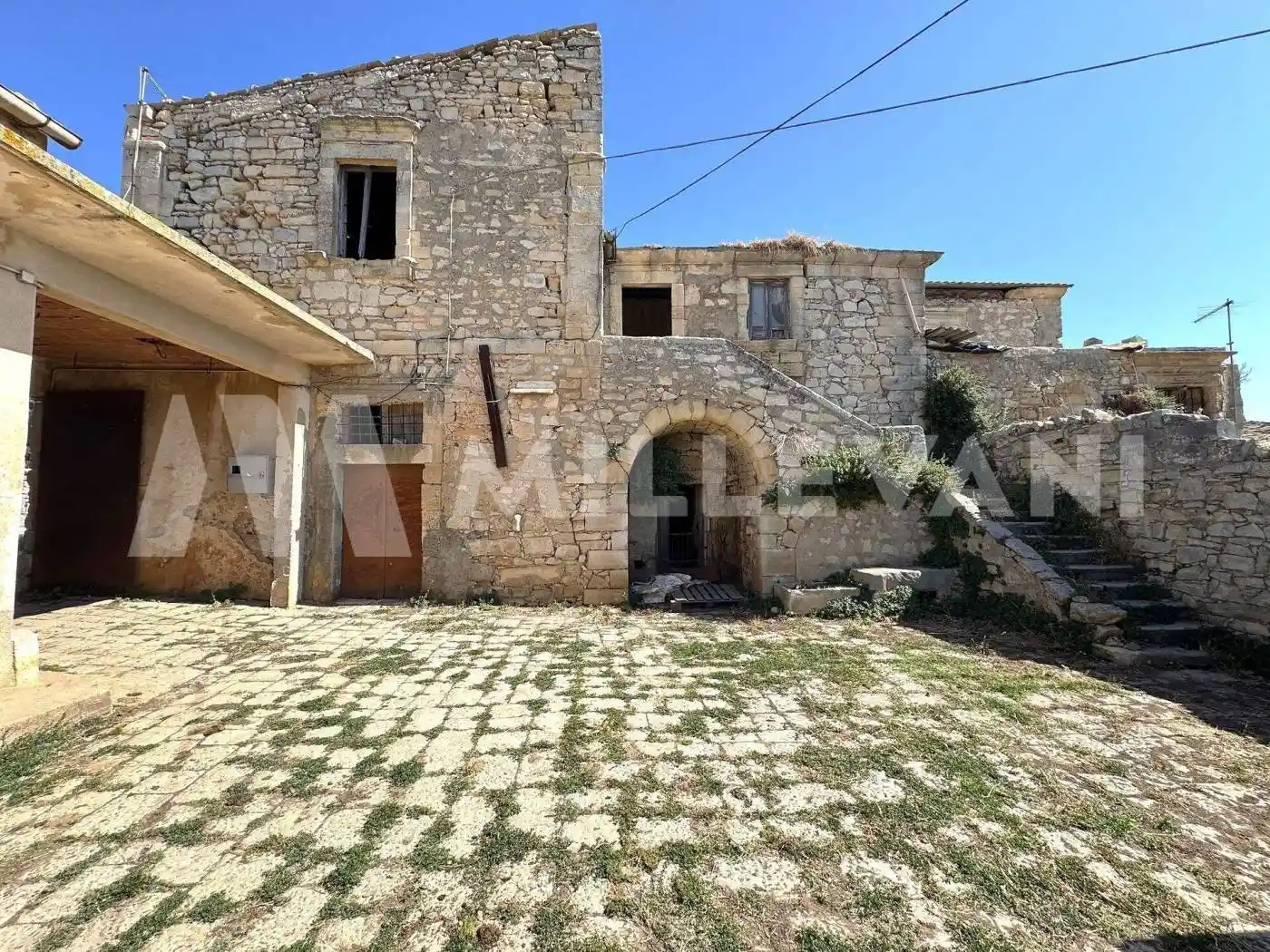 Rustico - Casale in vendita a Ragusa