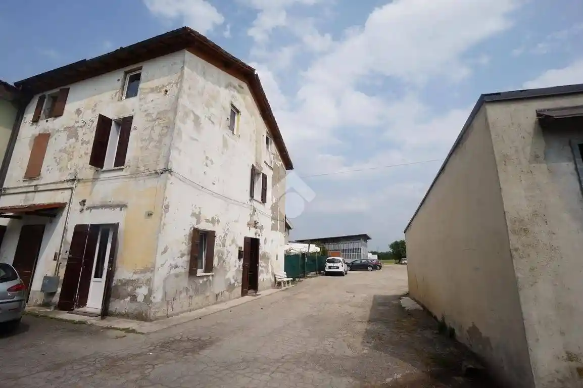 Villa in vendita a Formigine