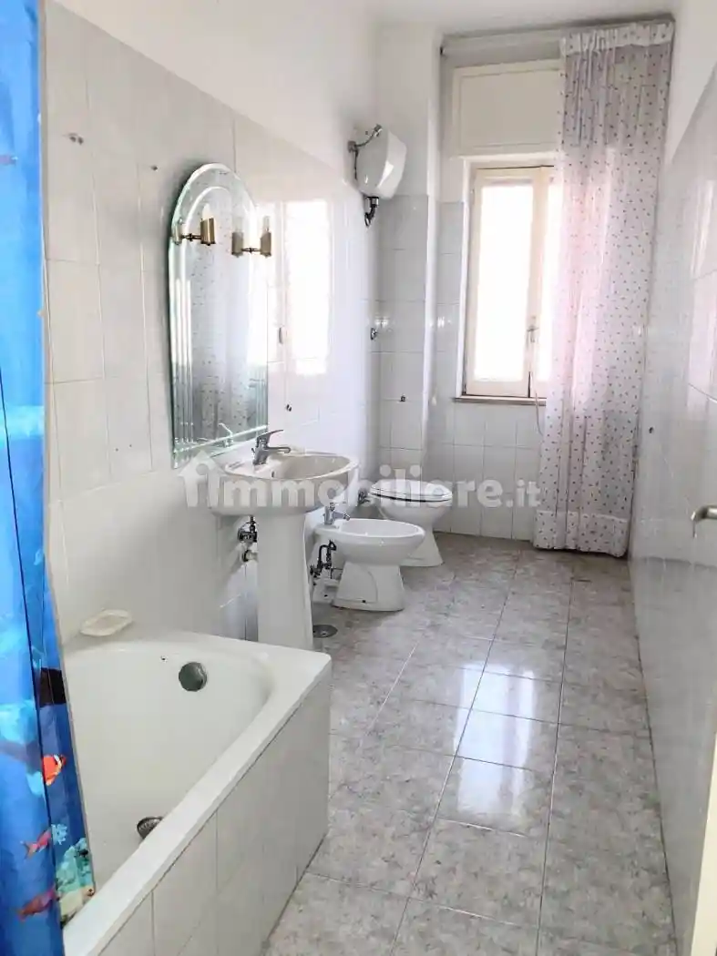 Trilocale via Umbria 77, Secondigliano, Napoli - foto 5