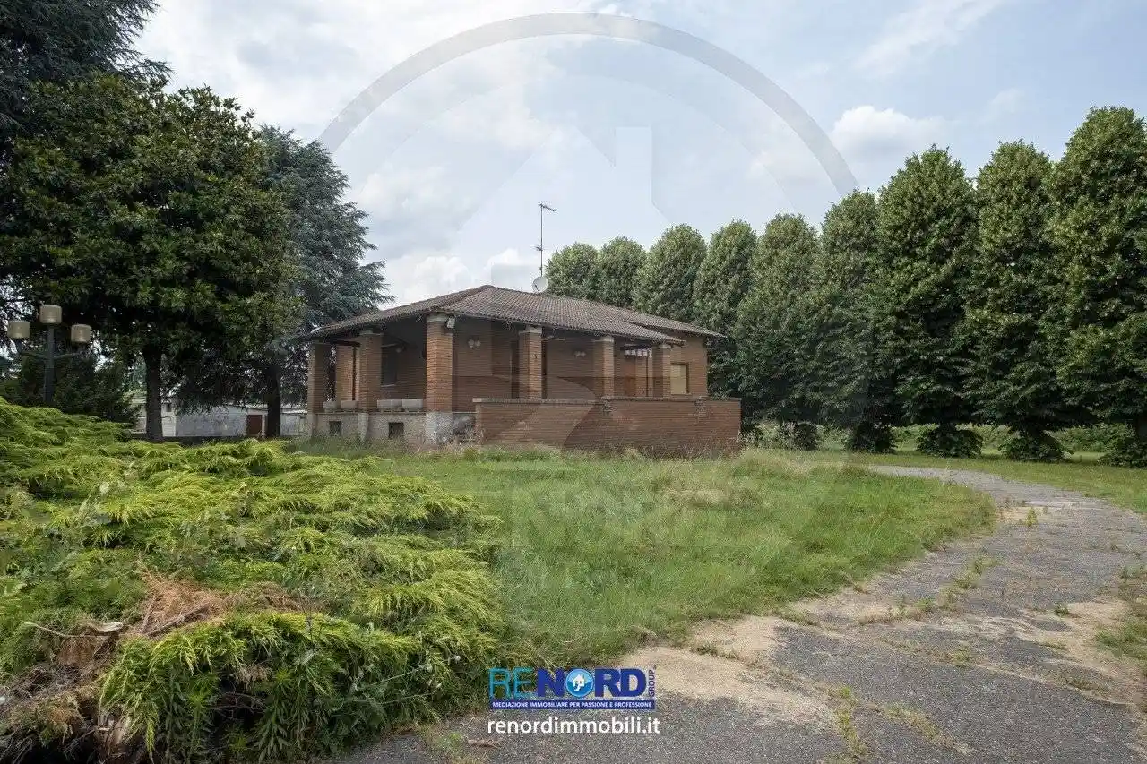 Villa in vendita a Villanterio