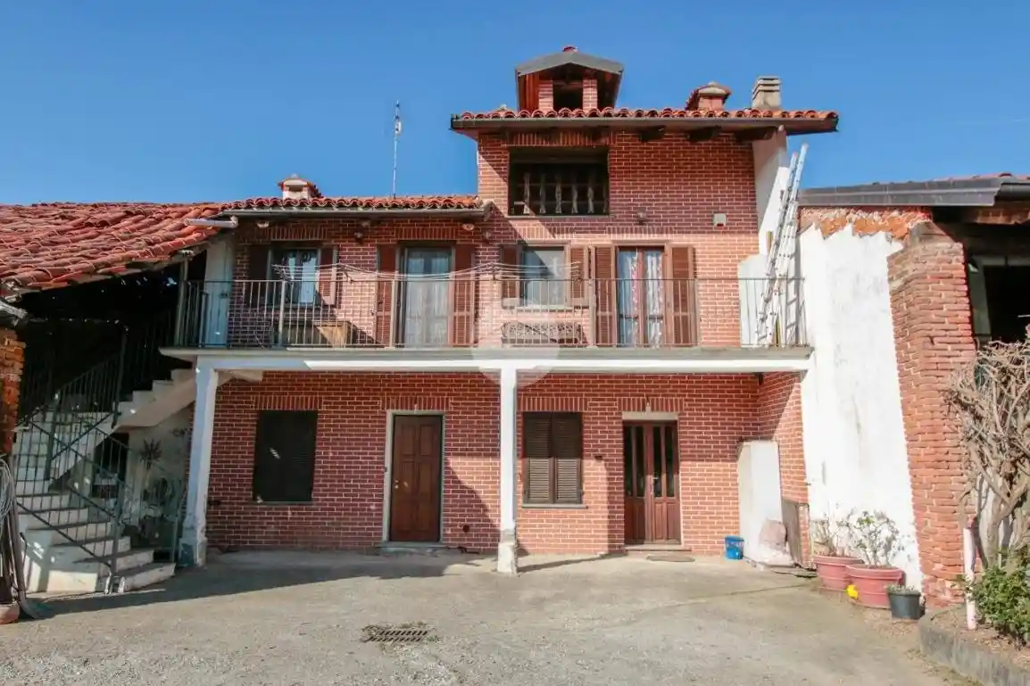 Casa indipendente in vendita a Rivarolo Canavese