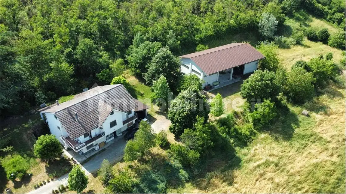 Villa in vendita a Melazzo