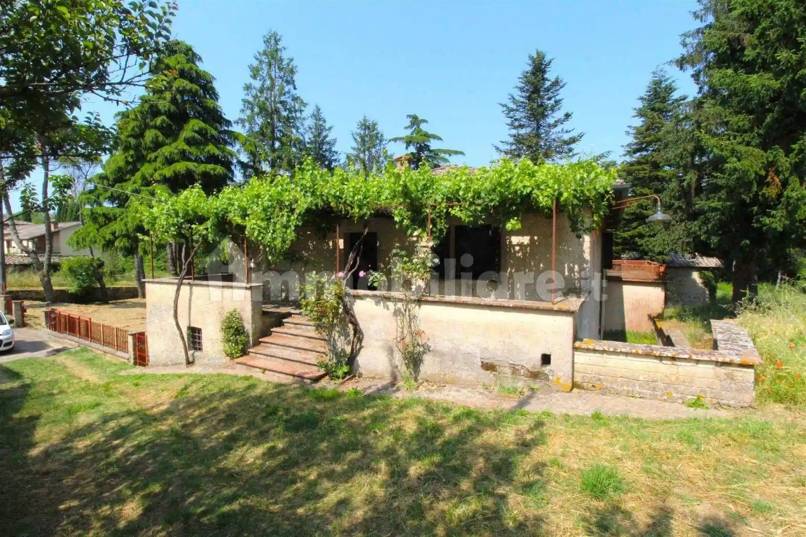 Casa indipendente in vendita a Casole d'Elsa