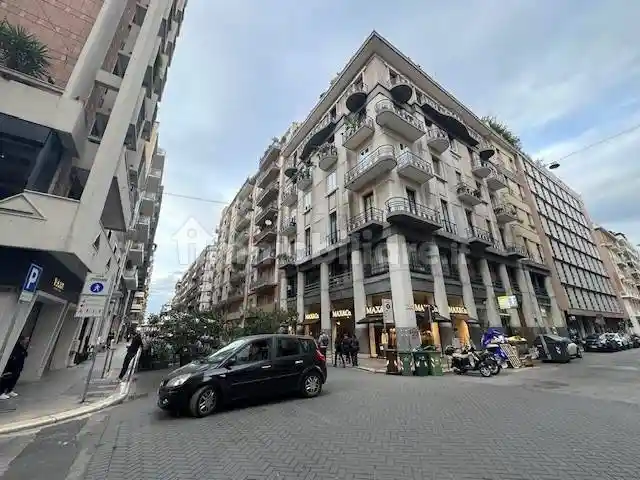 Appartamento in vendita a Bari