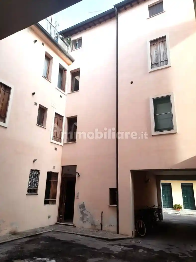 Appartamento in affitto a Vicenza