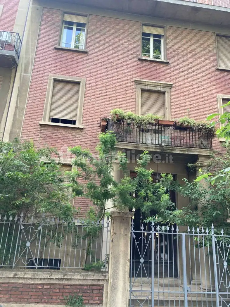 Appartamento in affitto a Bologna