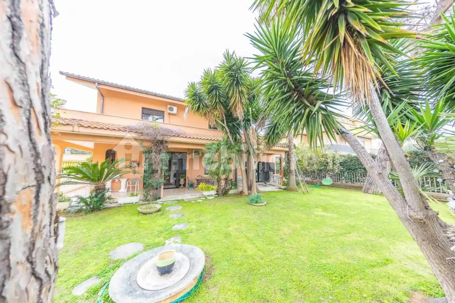 Villa in vendita a Pomezia