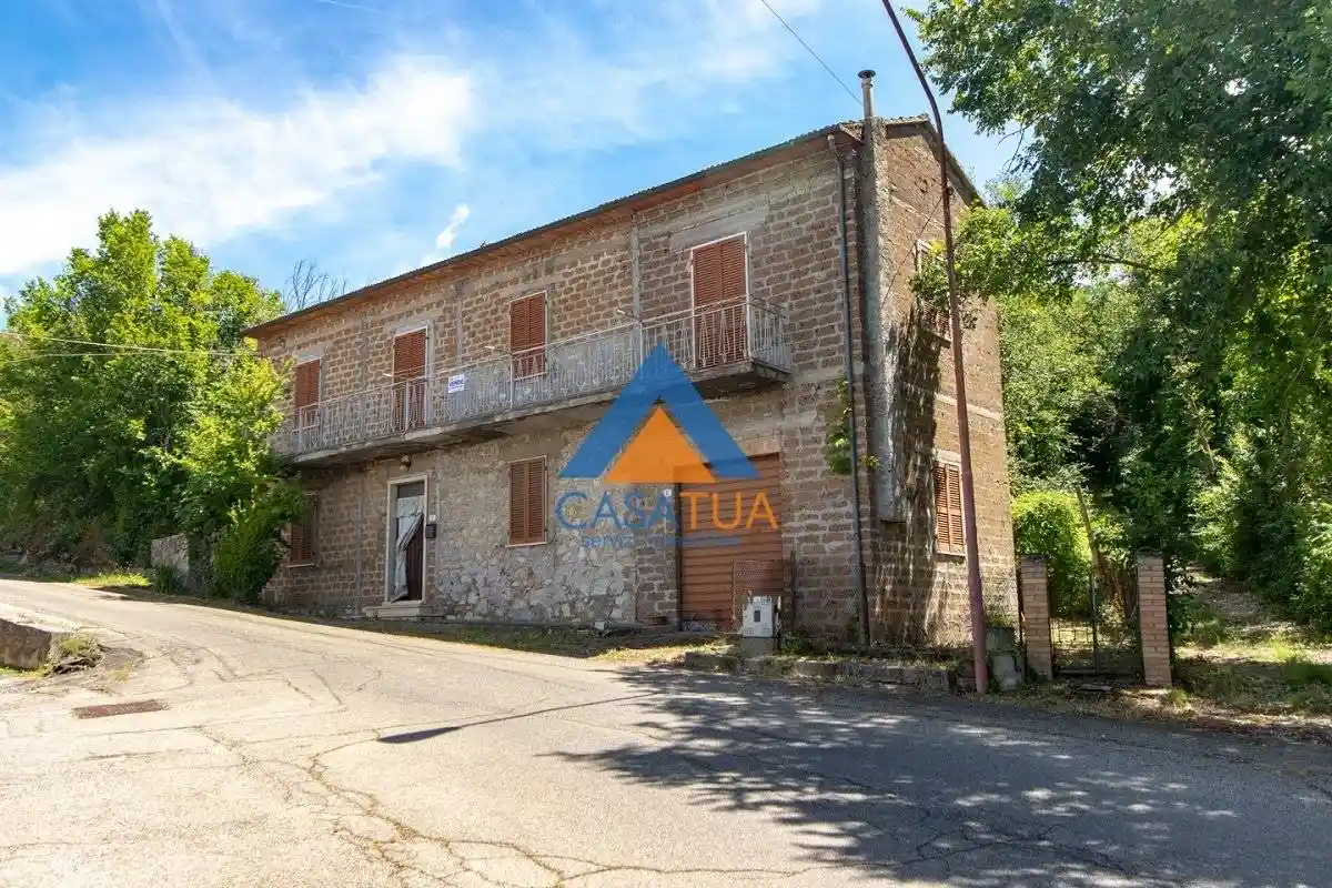 Villa in vendita a Montecchio