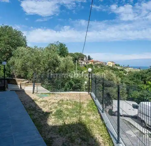 Villa unifamiliare via Privata Vigo 19, Cavia, Regione Monti, Alassio - foto 3