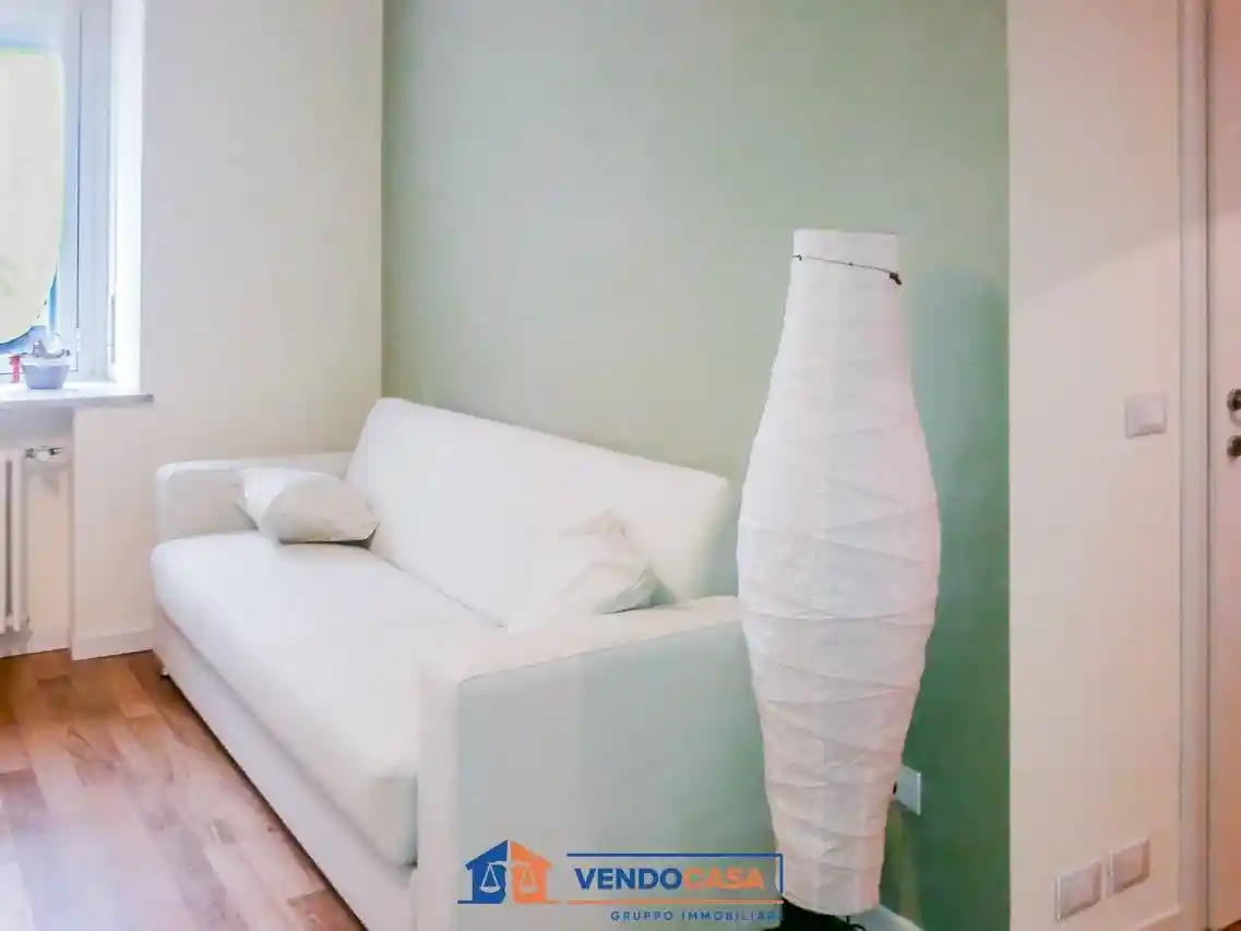 Bilocale via Cenisio 10, Cenisio, Milano - foto 2