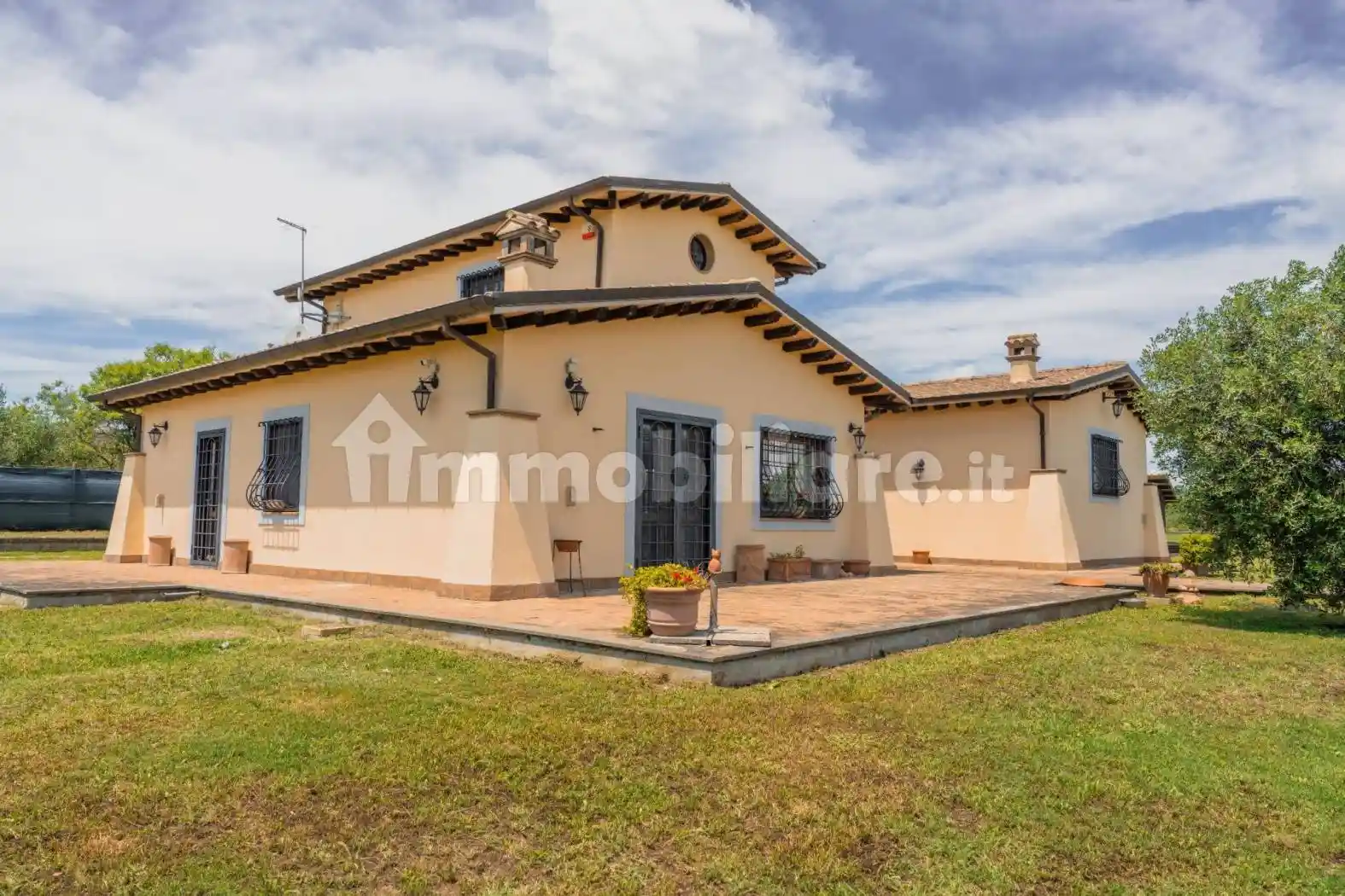 Villa in vendita a Campagnano di Roma