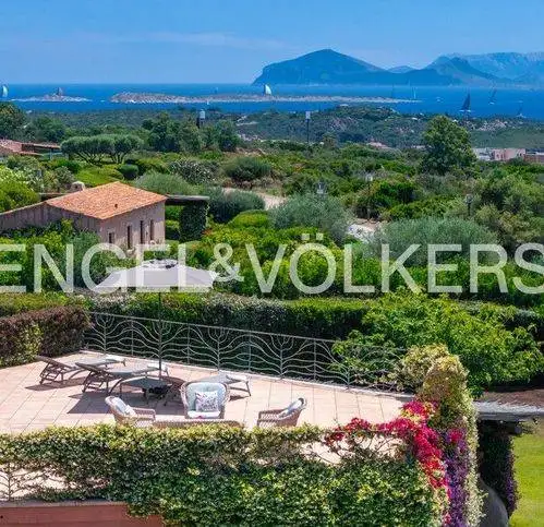 Villa unifamiliare, buono stato, 398 m², Porto Cervo, Arzachena - foto 2