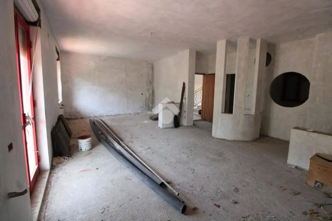 Quadrilocale via ferrovia 2, Centro, Celle di Bulgheria - foto 5