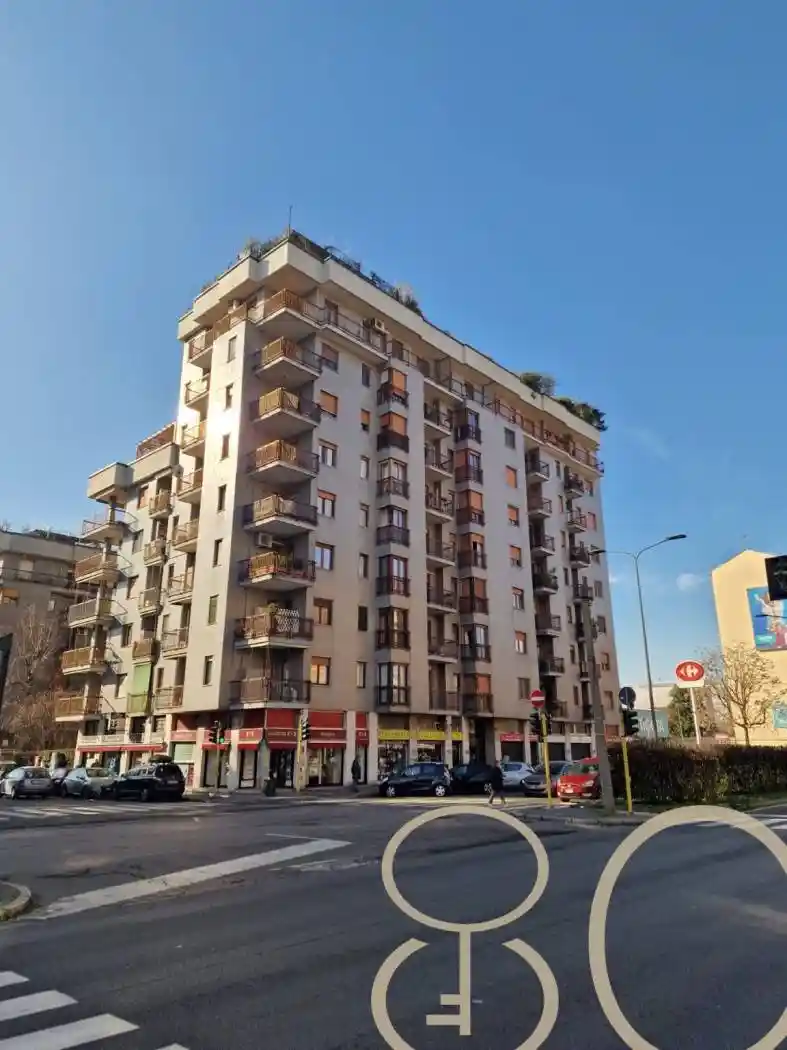 Quadrilocale viale Famagosta 20, Famagosta, Milano - foto 3