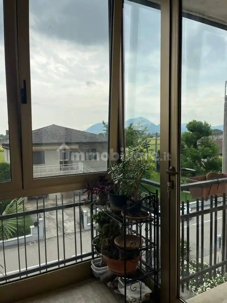 Villa in vendita a Barbarano Mossano