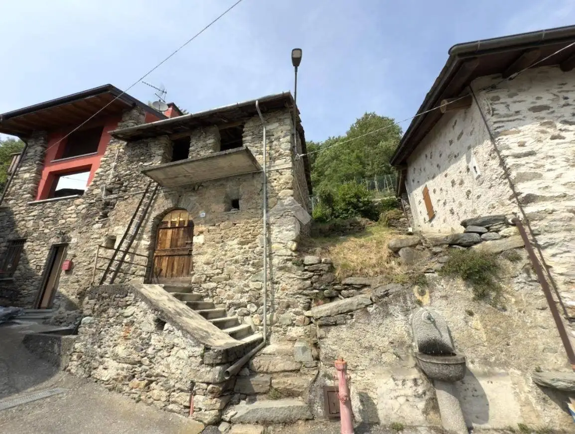 Rustico - Casale in vendita a Chiuro