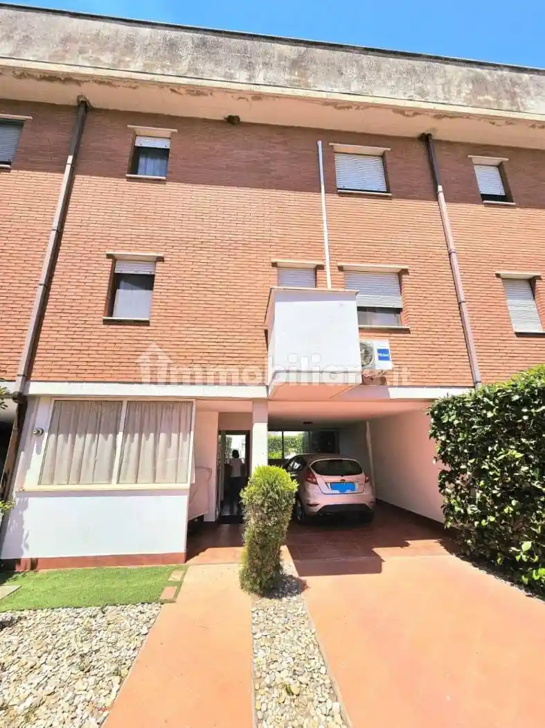 Villetta a schiera in vendita a Terracina