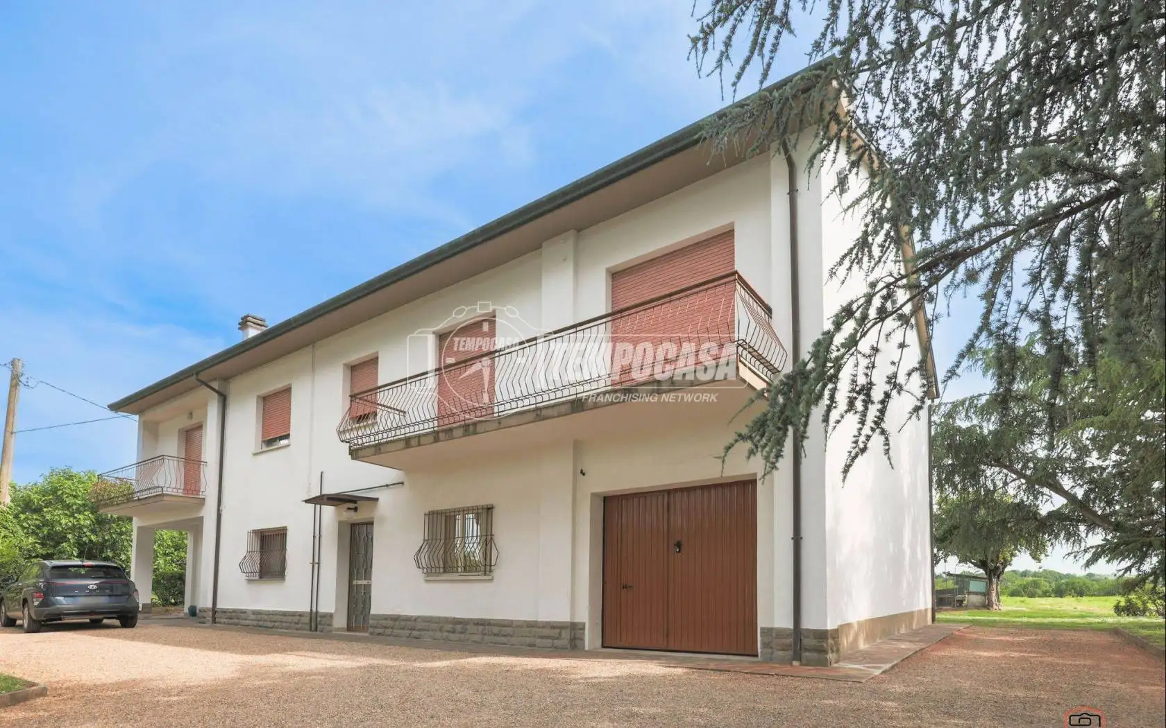 Villa in vendita a Imola