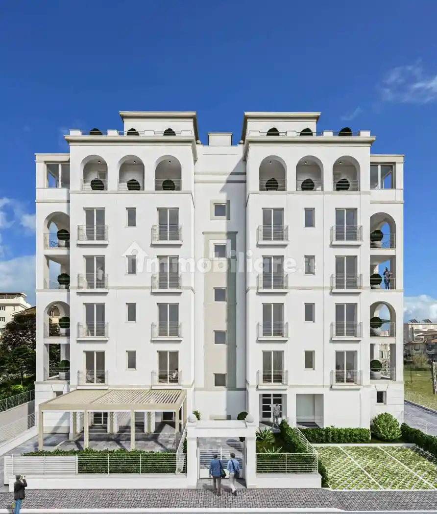 Quadrilocale via Abruzzo, Centro, Alba Adriatica - foto 2