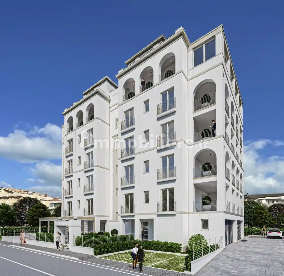 Quadrilocale via Abruzzo, Centro, Alba Adriatica - foto 3