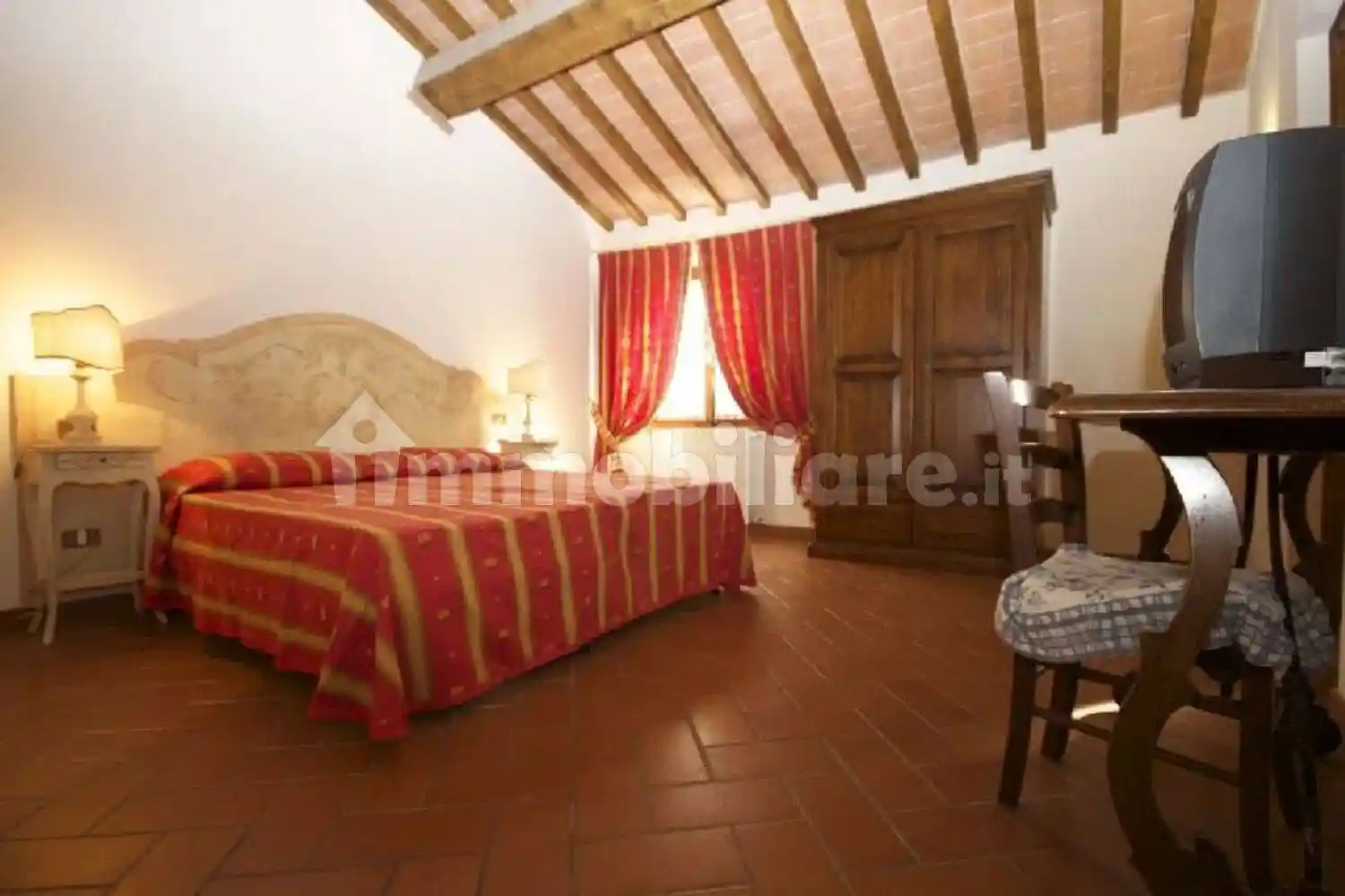 Appartamento in vendita a Volterra