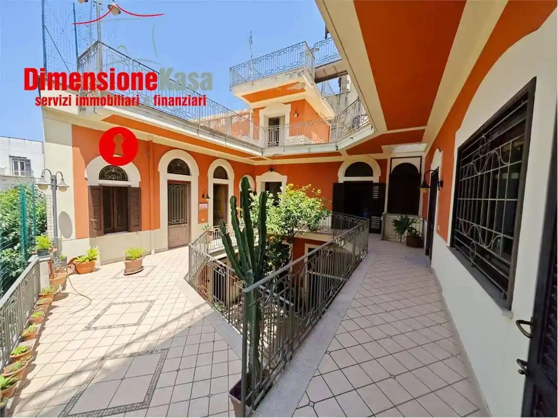 Palazzo - Edificio - foto 2