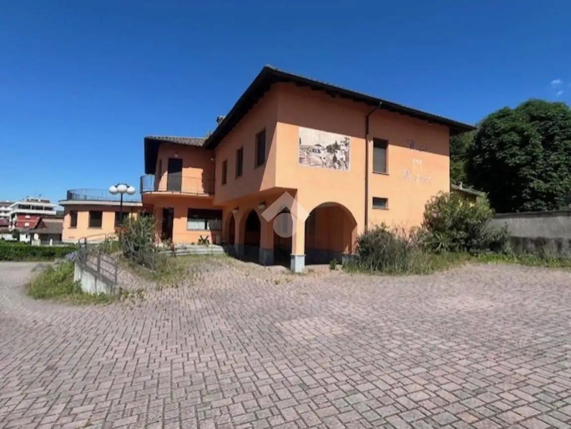 Palazzo - Edificio in vendita a Cassano Spinola